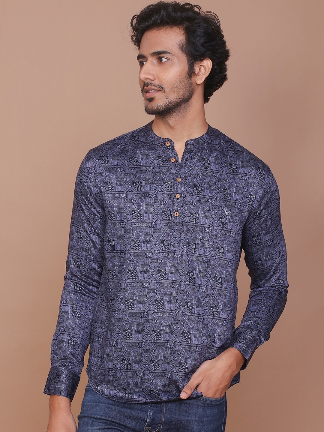 

RAVINIK Ethnic Motifs Printed Band Collar Cotton Straight Short Kurta, Blue