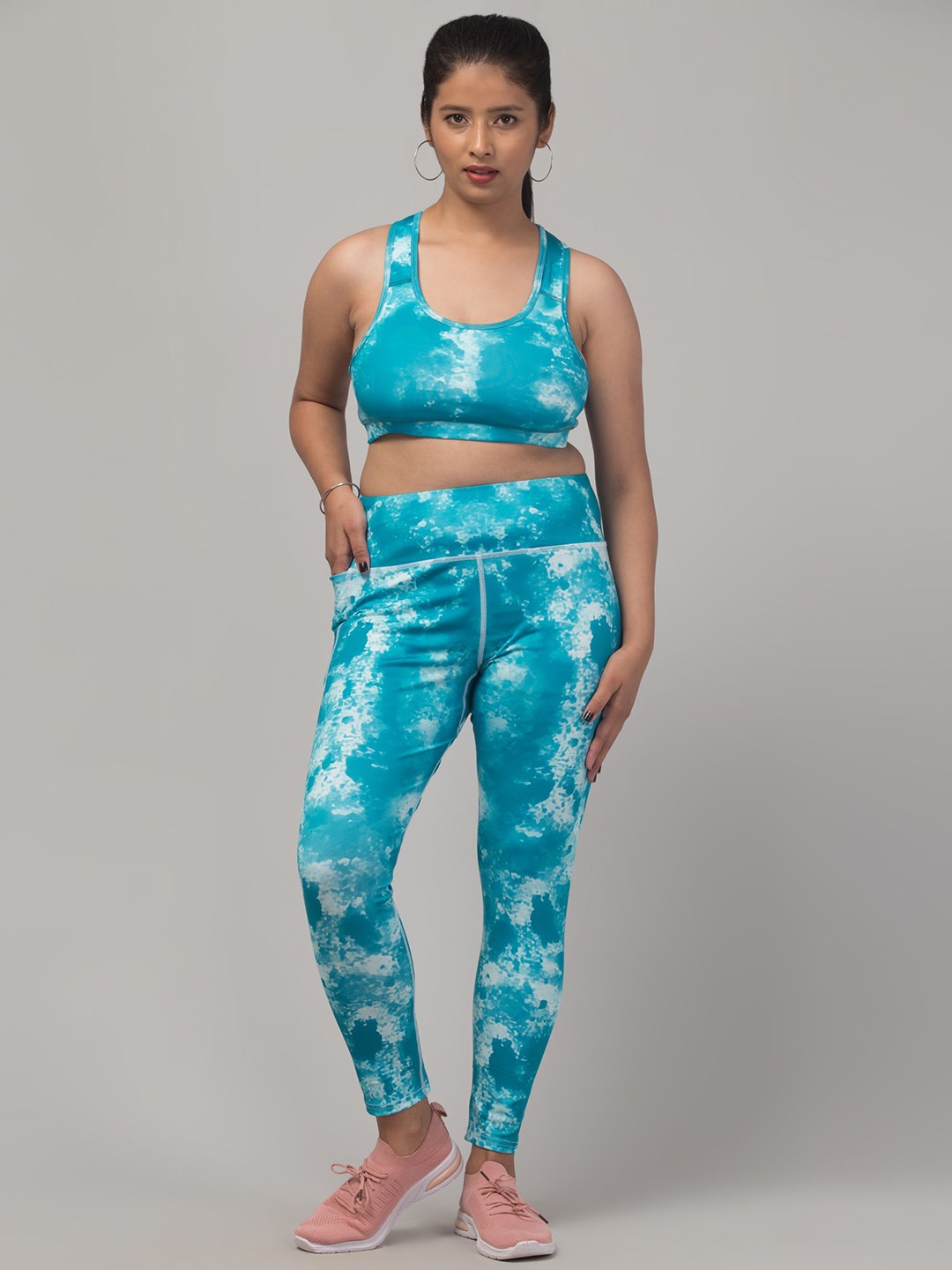 

ULLAS Women High-Rise Dry-Fit Sports Tights, Blue