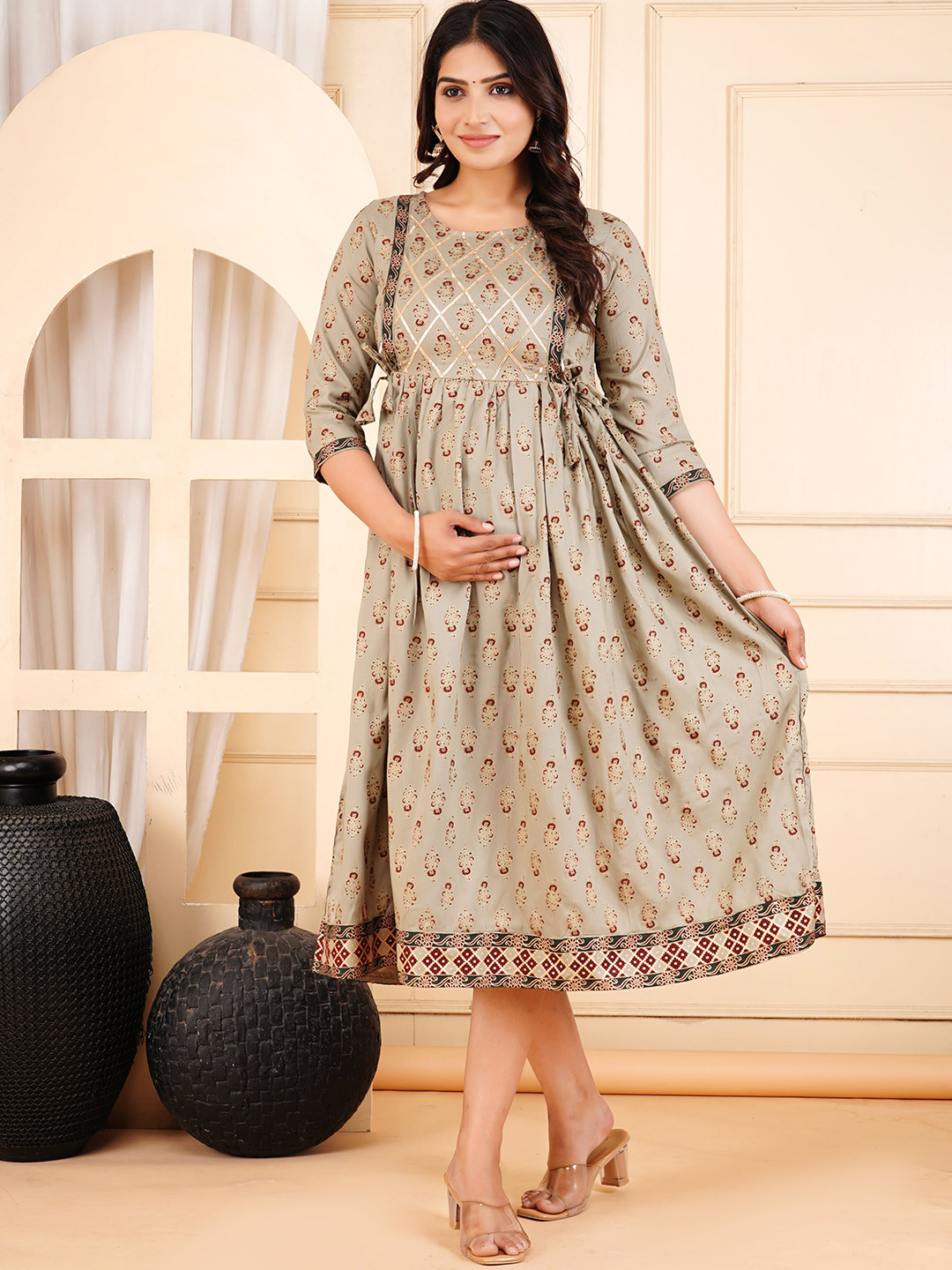 

KIAARON Round Neck Floral Printed Maternity Ethnic Dress, Grey