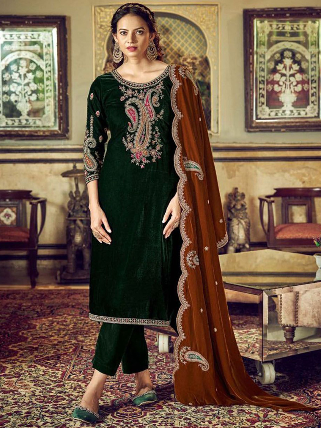 

Clora Creation Paisley Embroidered Velvet Unstitched Dress Material, Green