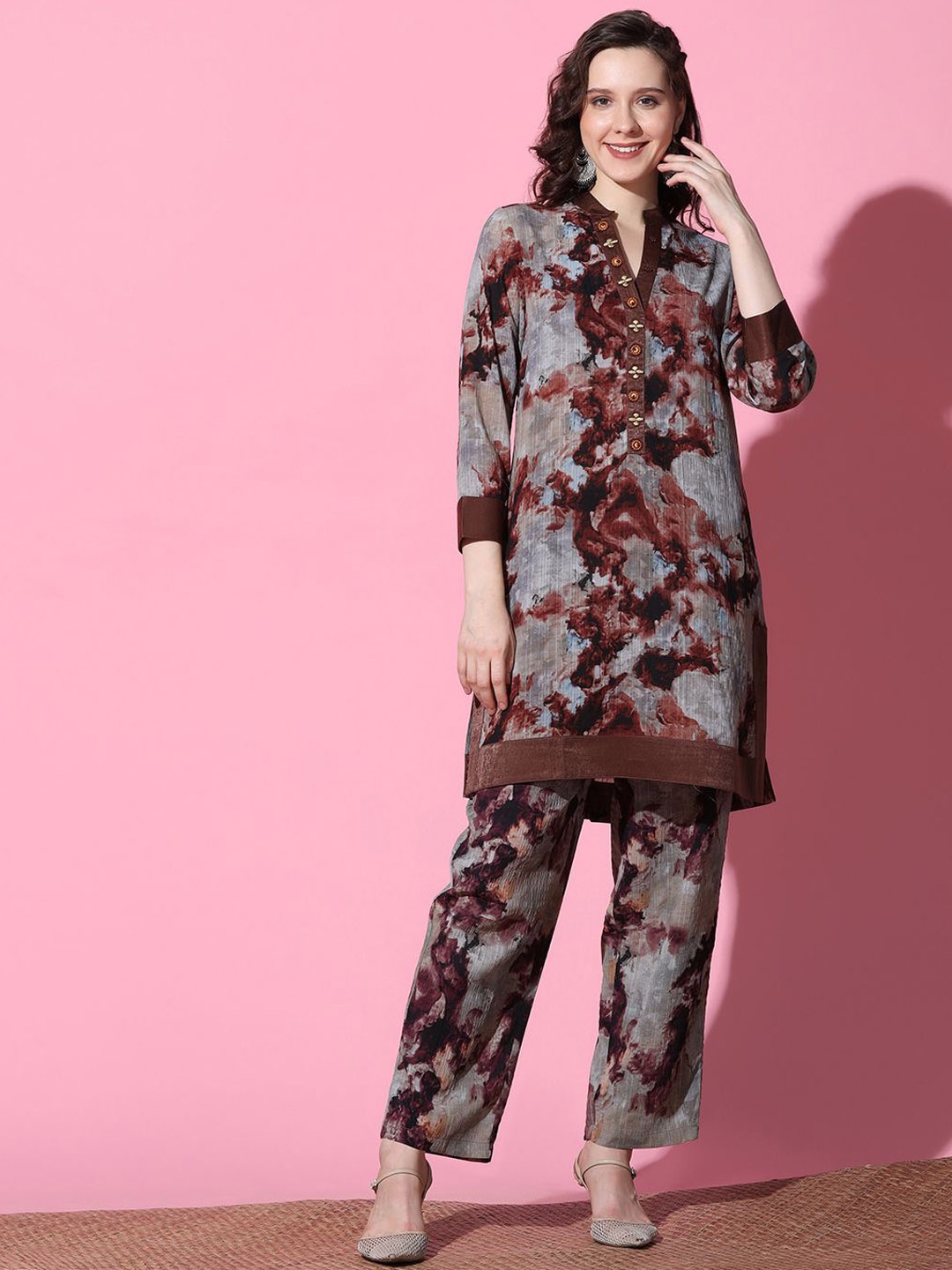 

FUTURO Mandarin Collar Printed Tunic With Trouser, Maroon