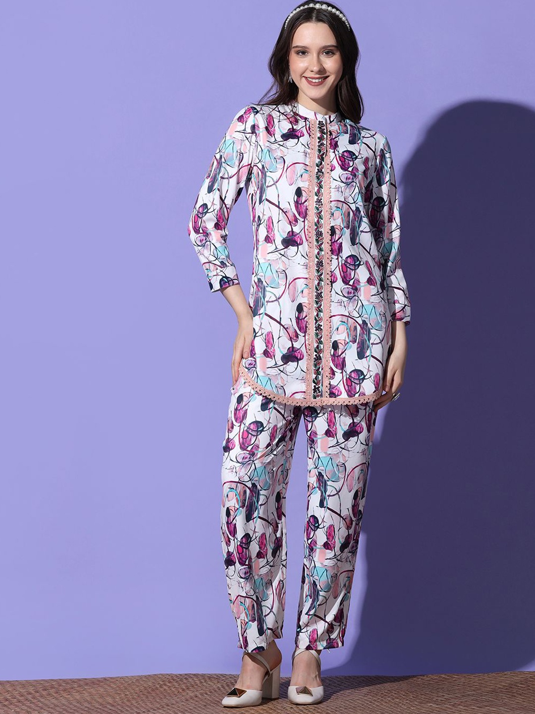 

FUTURO Printed Mandarin Collar Tunic & Trouser, Pink