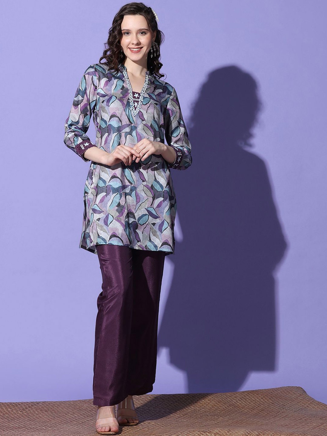 

FUTURO Mandarin Collar Printed Tunic With Trouser, Purple