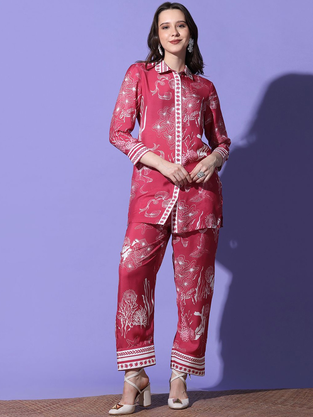 

FUTURO Shirt Collar Printed Top With Trousers, Fuchsia