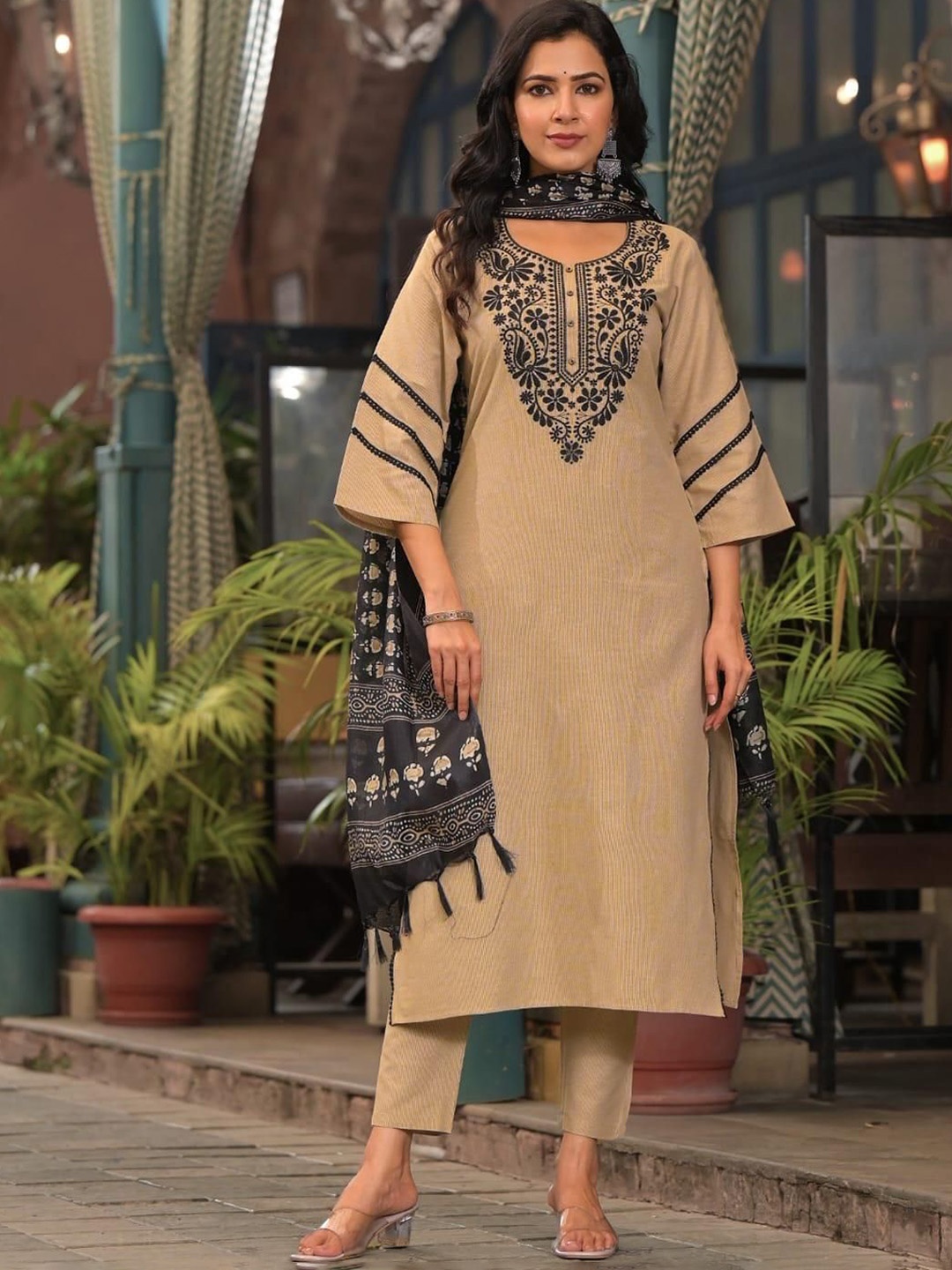

KALINI Round Neck Paisley Embroidered Thread Work Straight Kurta with Trouser & Dupatta, Beige