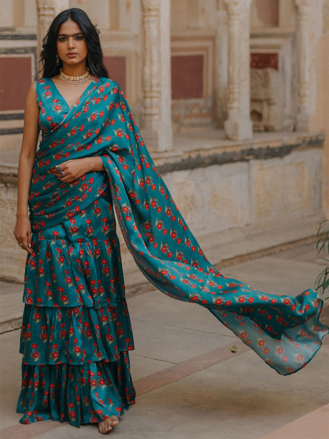 

BAARO MASI Floral Printed Ruffles Draped Saree, Teal