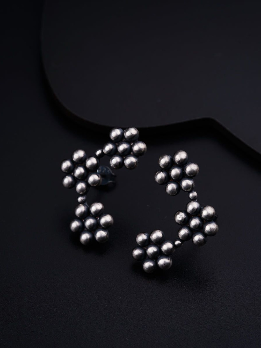 

House of Aadyaa Sterling Silver Classic Studs Earrings