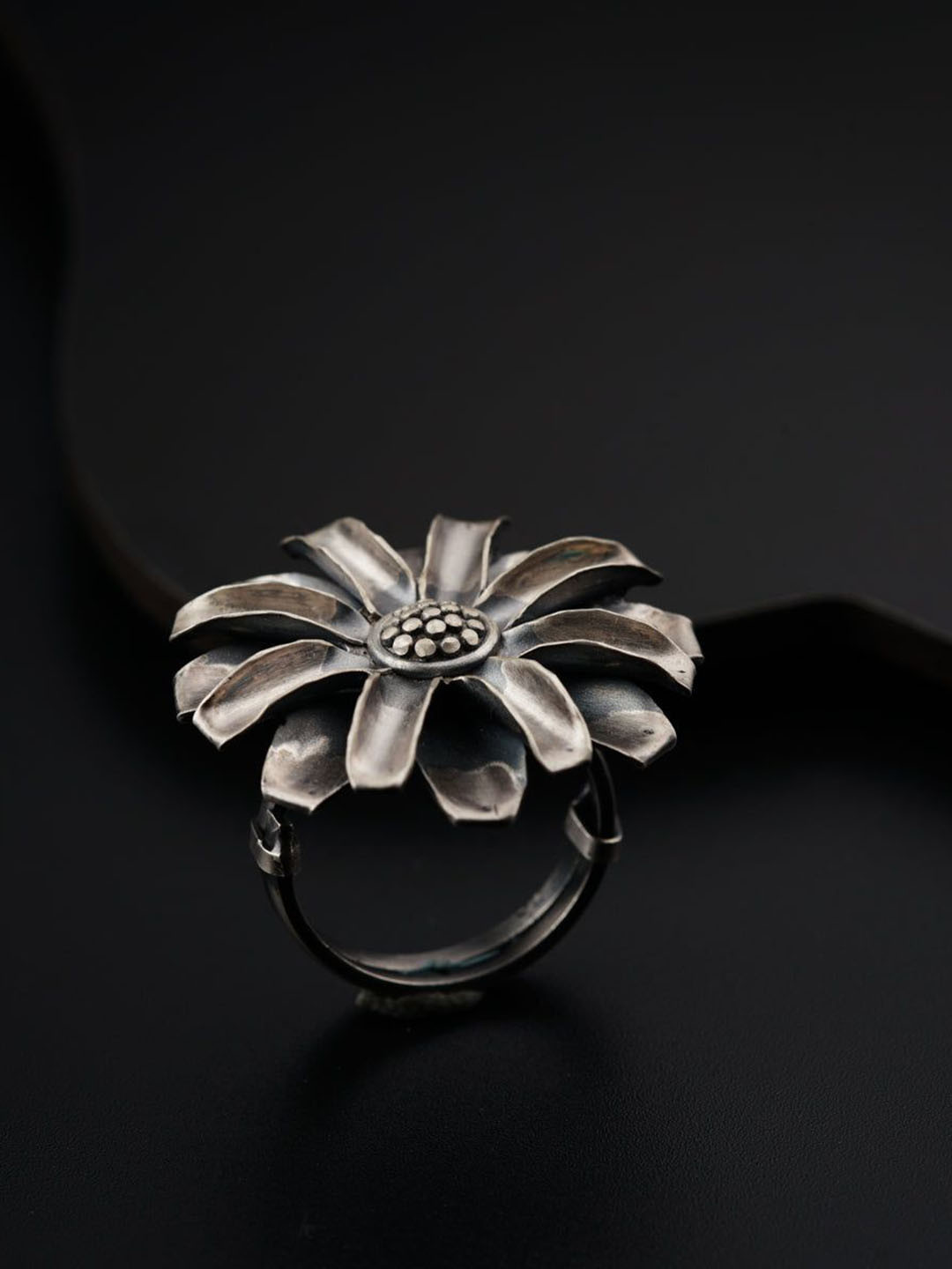 

House of Aadyaa 92.5 Sterling Silver Soorajmukhi Finger Ring