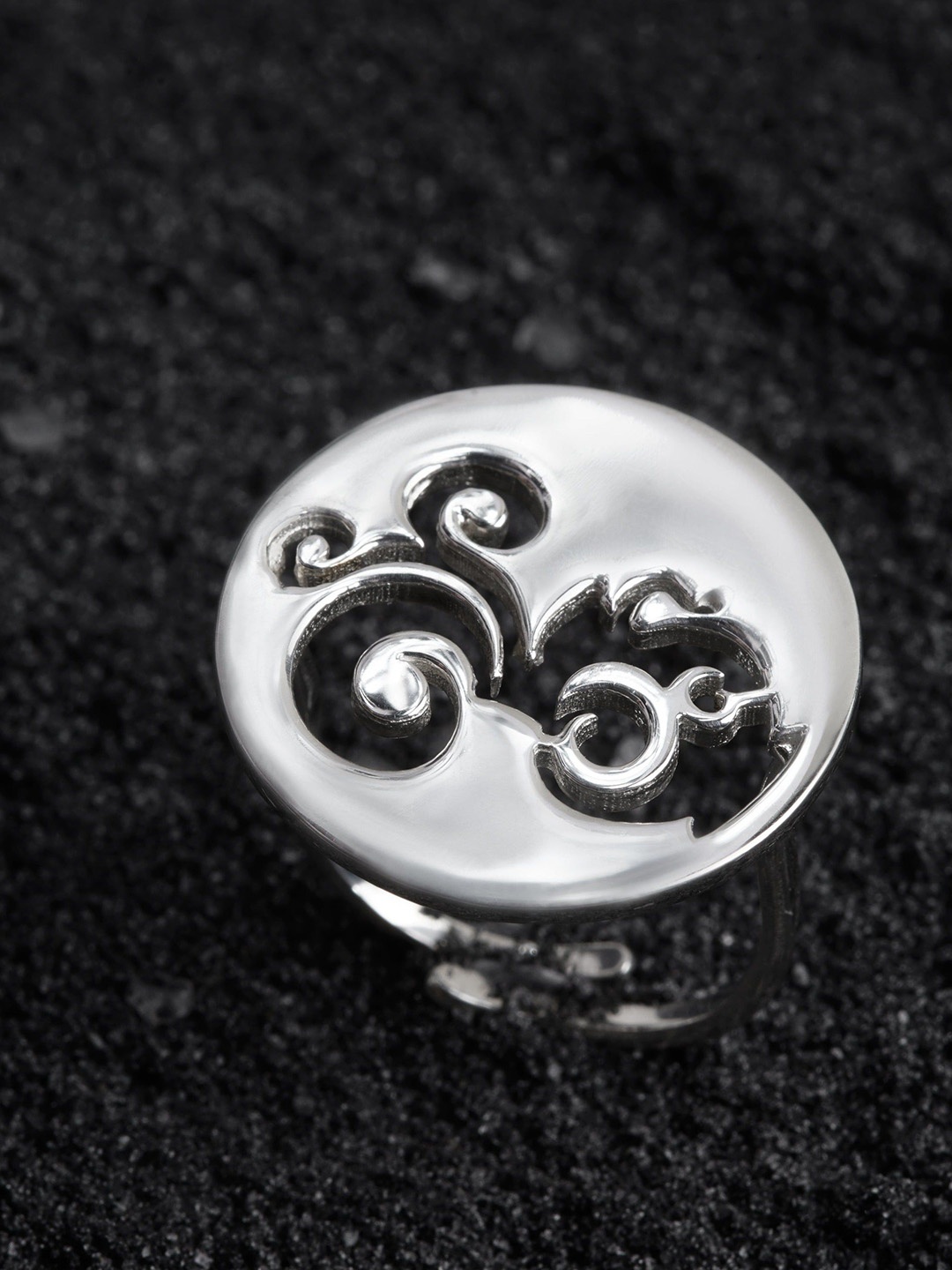 

House of Aadyaa 92.5 Sterling Silver Aquarius Finger Ring