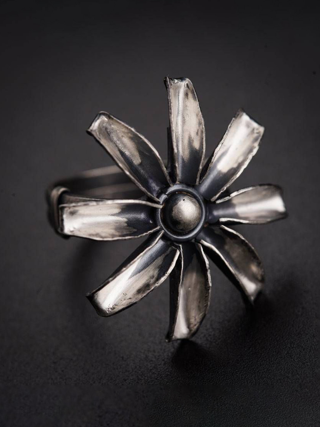 

House of Aadyaa 925 Sterling Silver Floral Design Finger Ring