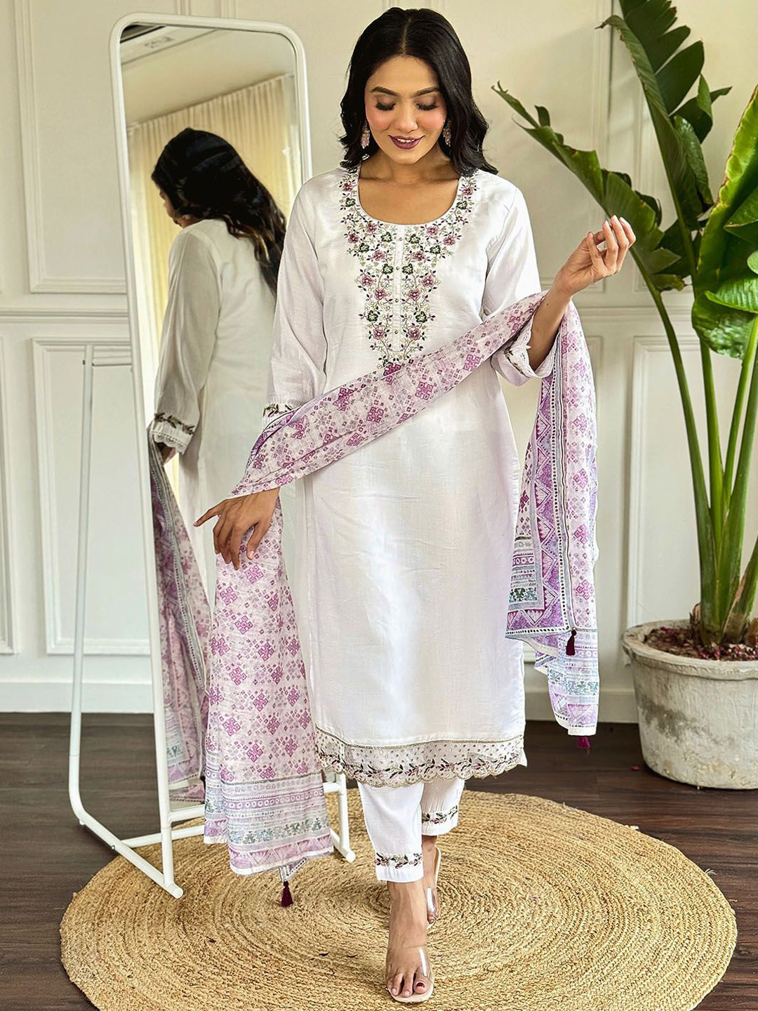 

BLACK SCISSOR Embroidered Chanderi Silk Straight Kurta with Trousers & Dupatta, Off white