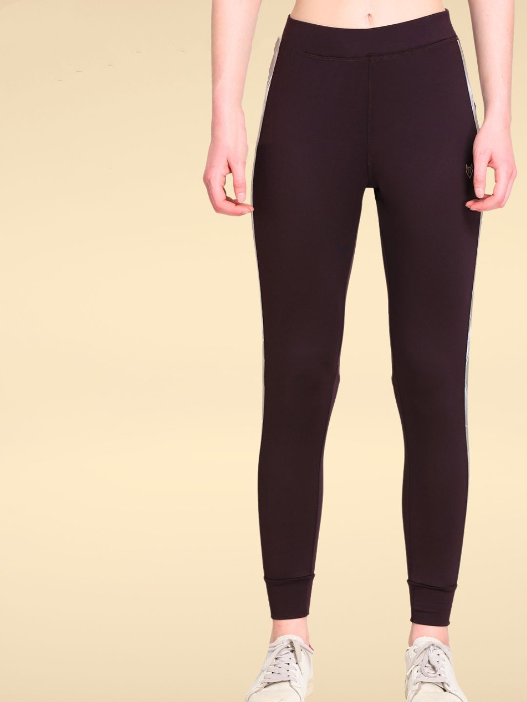 

Body Mechanics Women Skinny Fit Rapid-Dry Training Tights, Purple