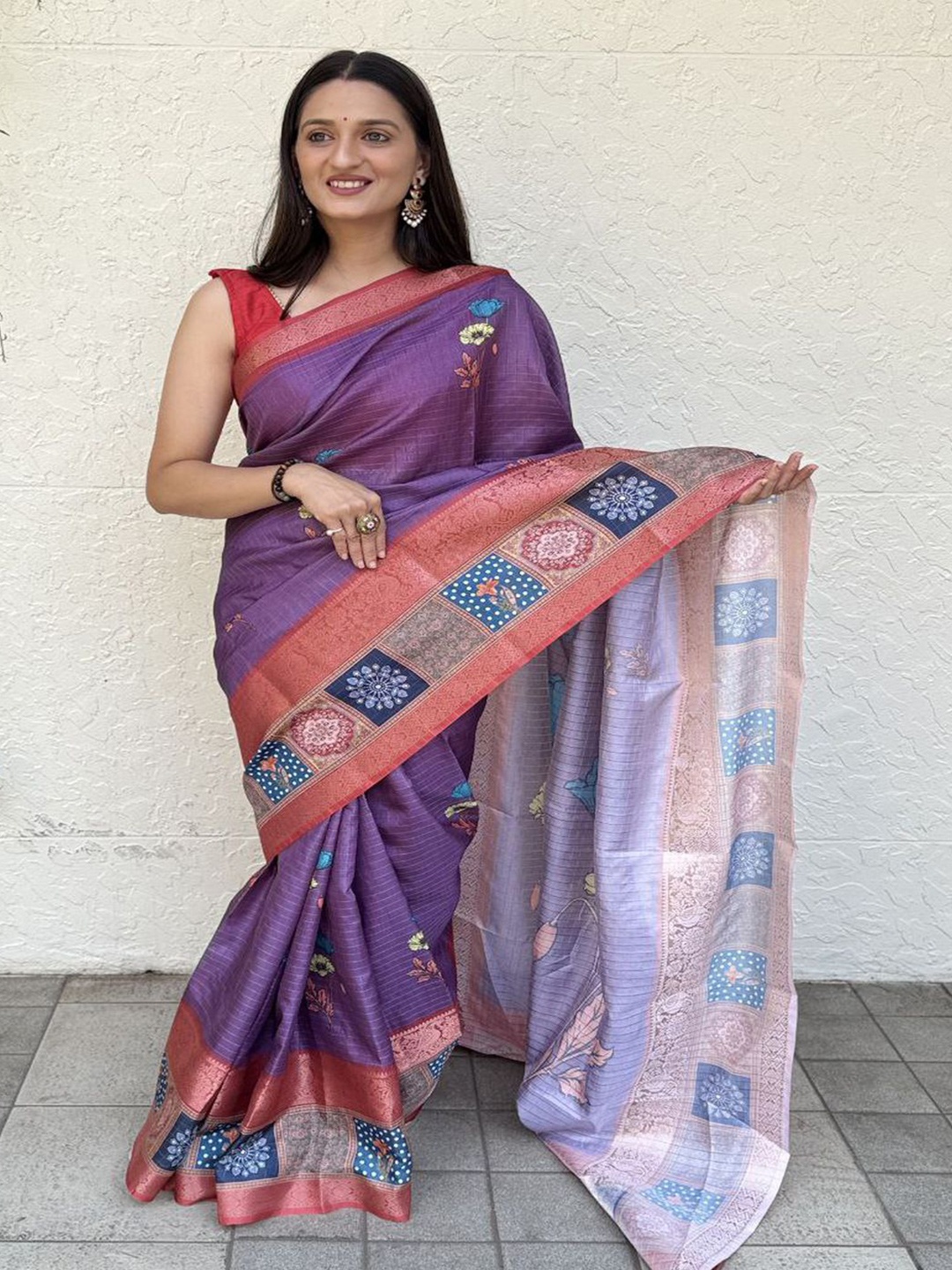 

Sadika Floral Zari Banarasi Saree, Purple