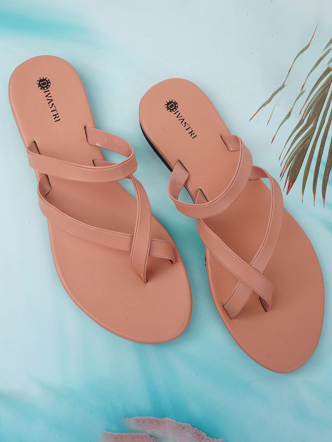

DIVASTRI Women One Toe Flats, Peach