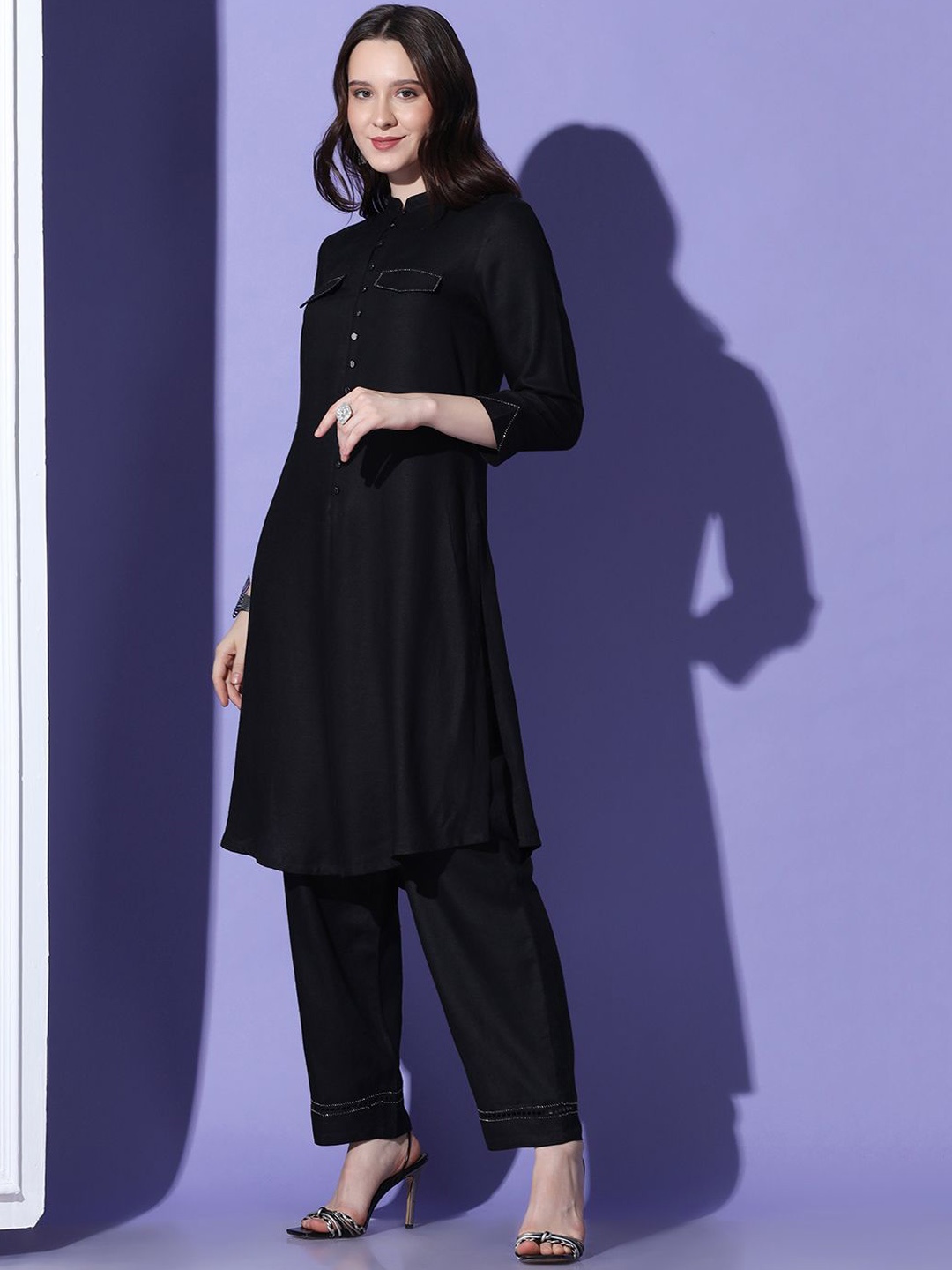 

FUTURO Mandarin Collar Tunic With Trousers, Black