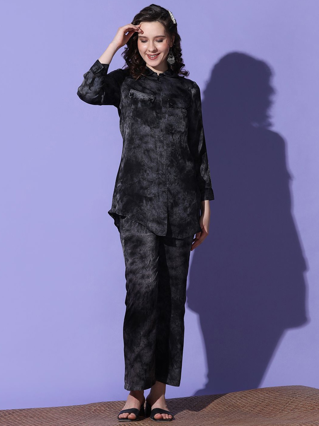 

FUTURO Shirt Collar Shirt With Trouser, Black