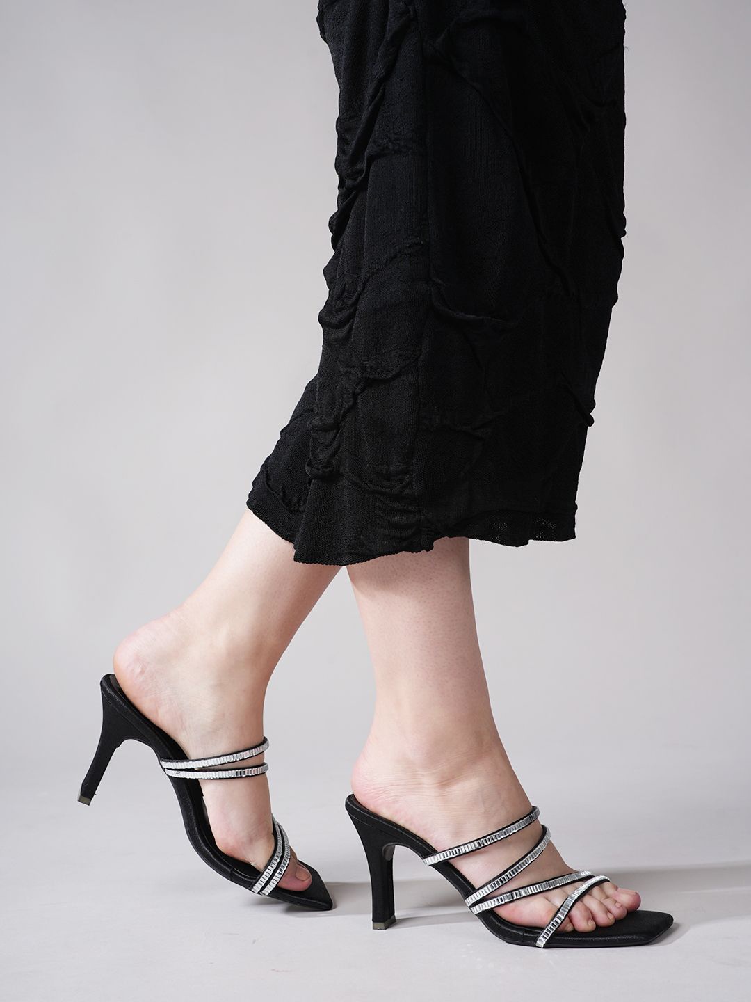 

Lavie Women Embellished Square Toe Block Sandals, Black