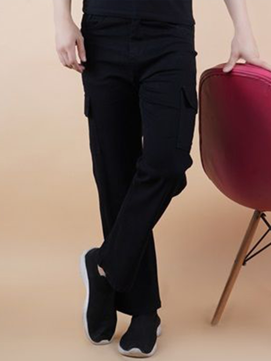

LINARIA Men Classic Mid-Rise Mom Fit Denim Jeans, Black
