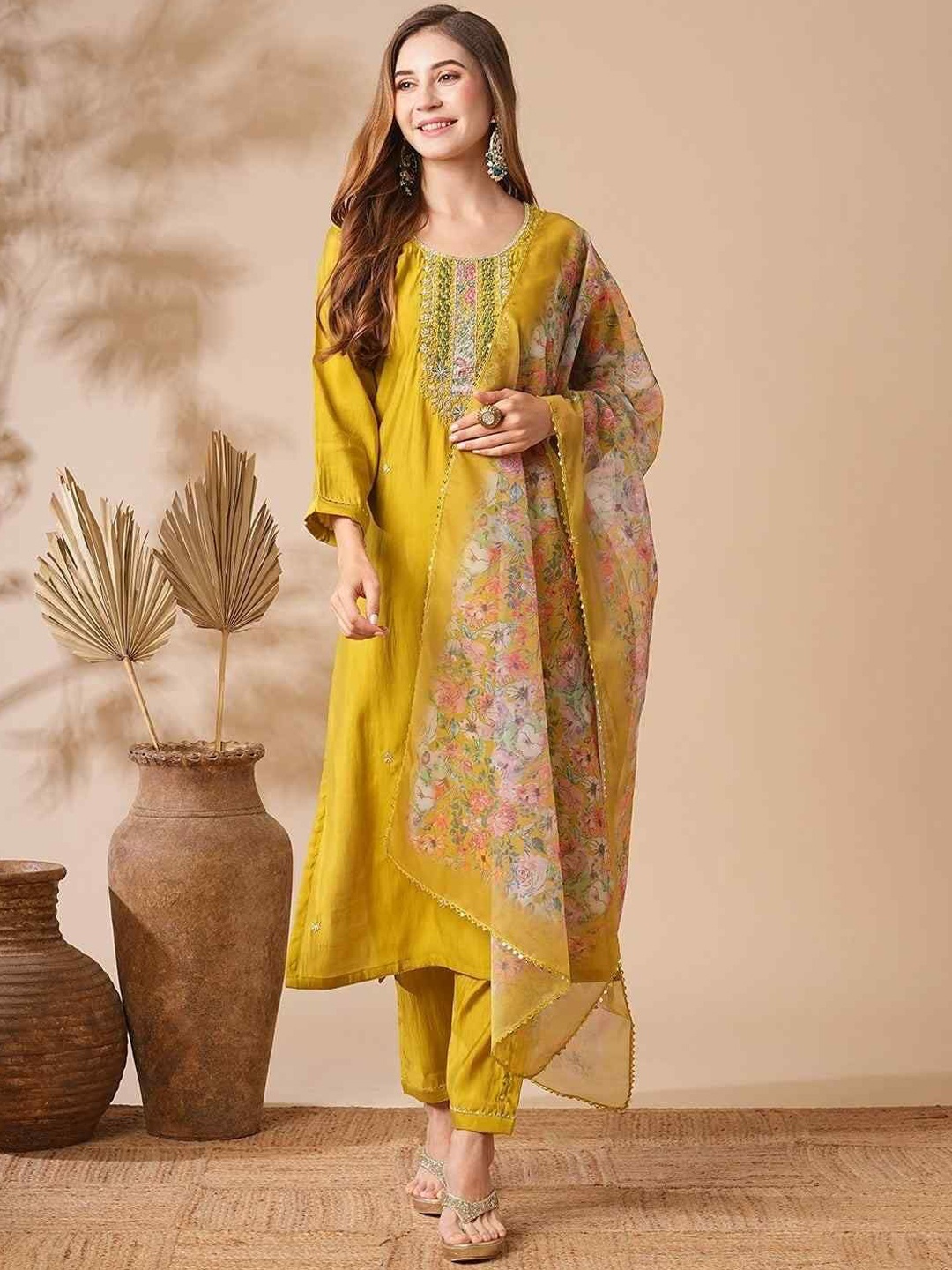 

HERE&NOW Floral Yoke Design Kurta with Trousers & Dupatta, Yellow