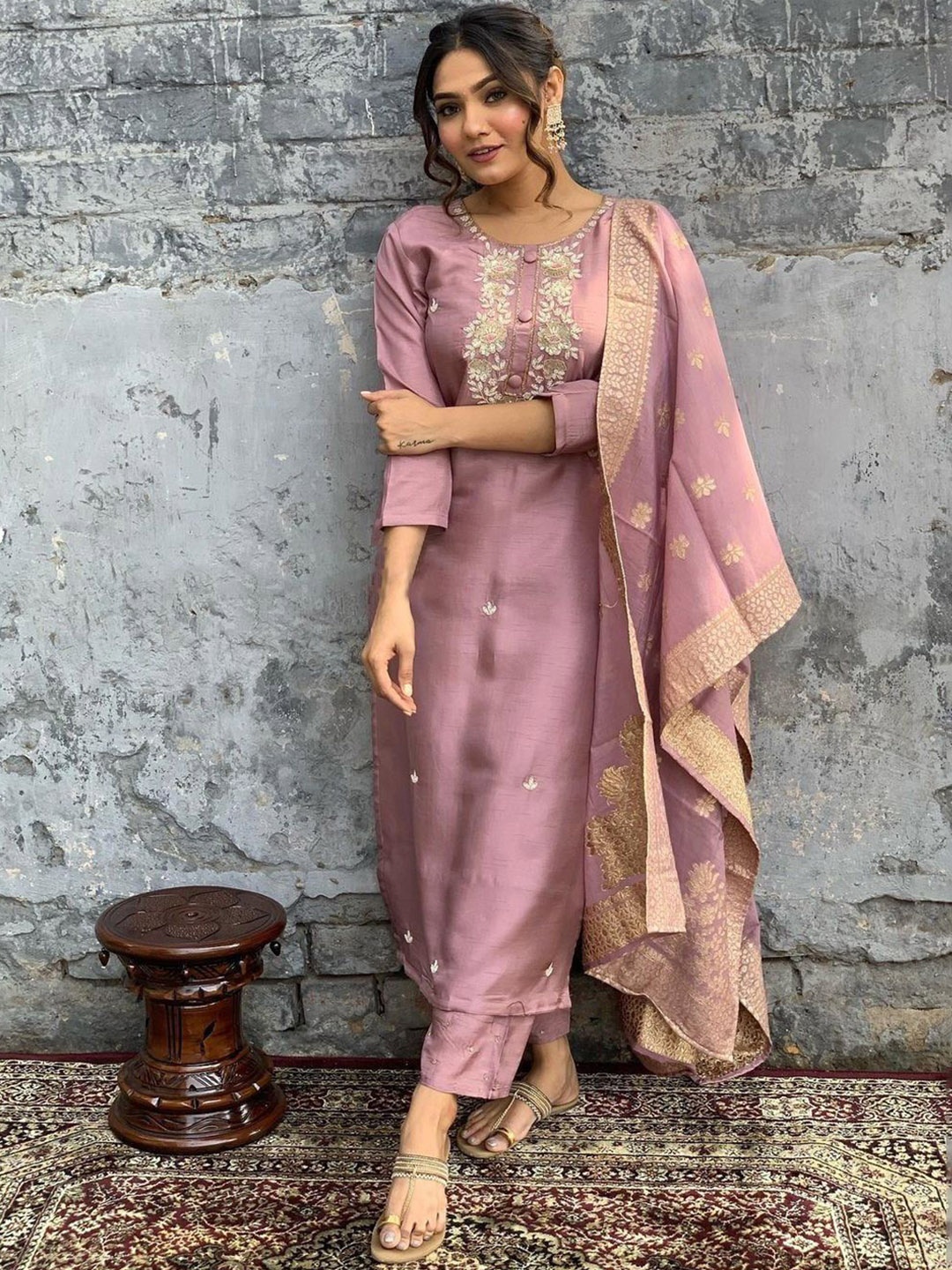 

HERE&NOW Ethnic Motifs Embroidered Beads and Stones Silk Kurta With Trouser & Dupatta, Pink