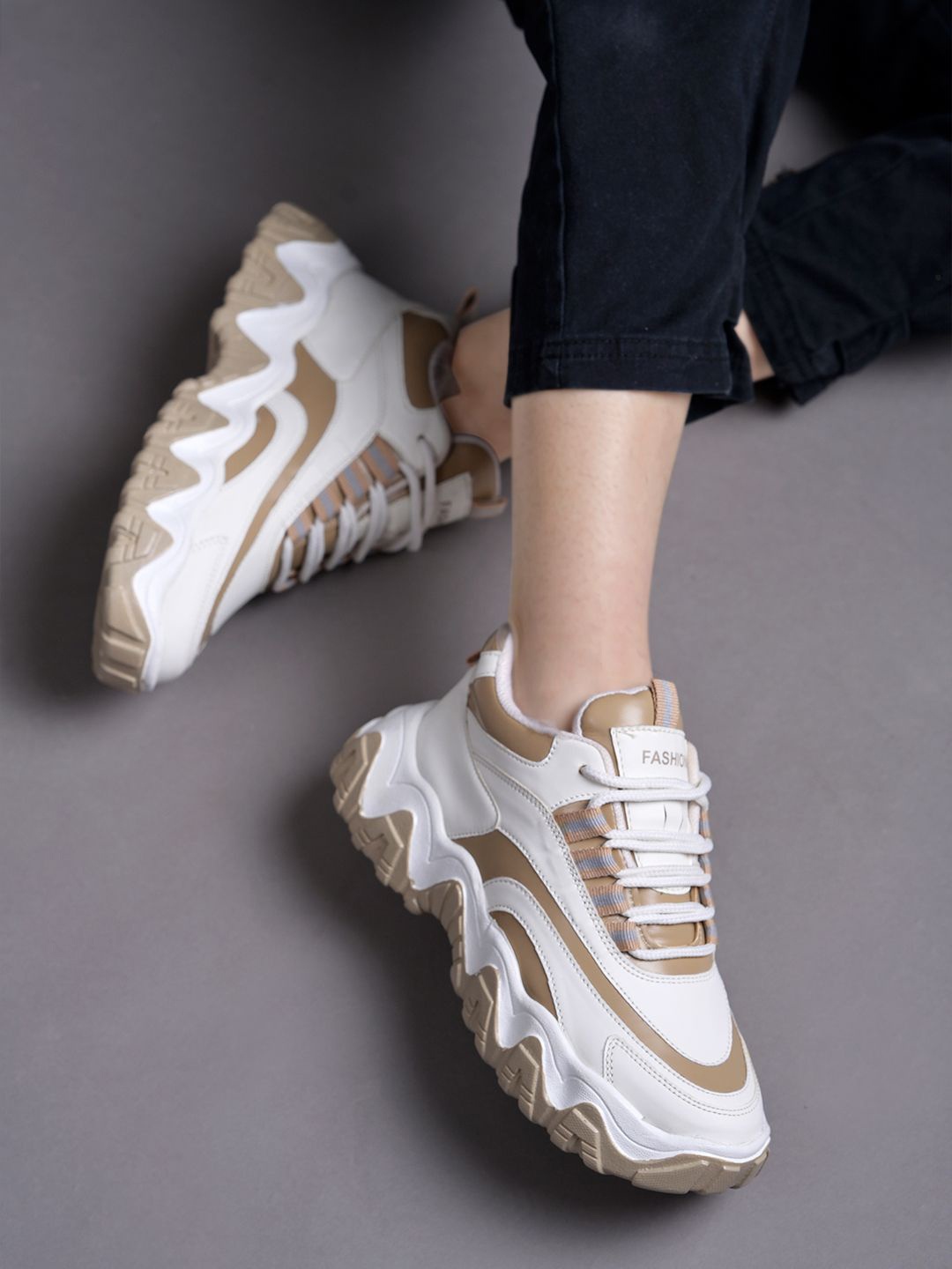 Shoetopia Women Lace - Ups Sneakers