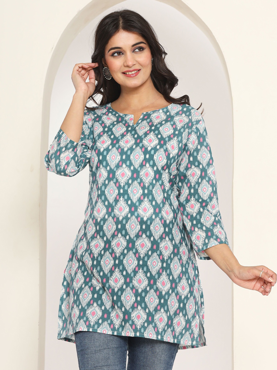 

Cottbelle Women Ethnic Printed Tunic, Green