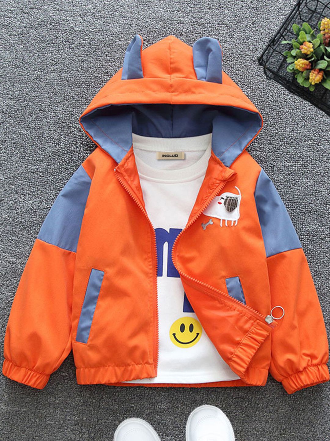 

INCLUD Boys Hooded Colourblocked Embroidered Casual Bomber Lightweight Jacket, Orange