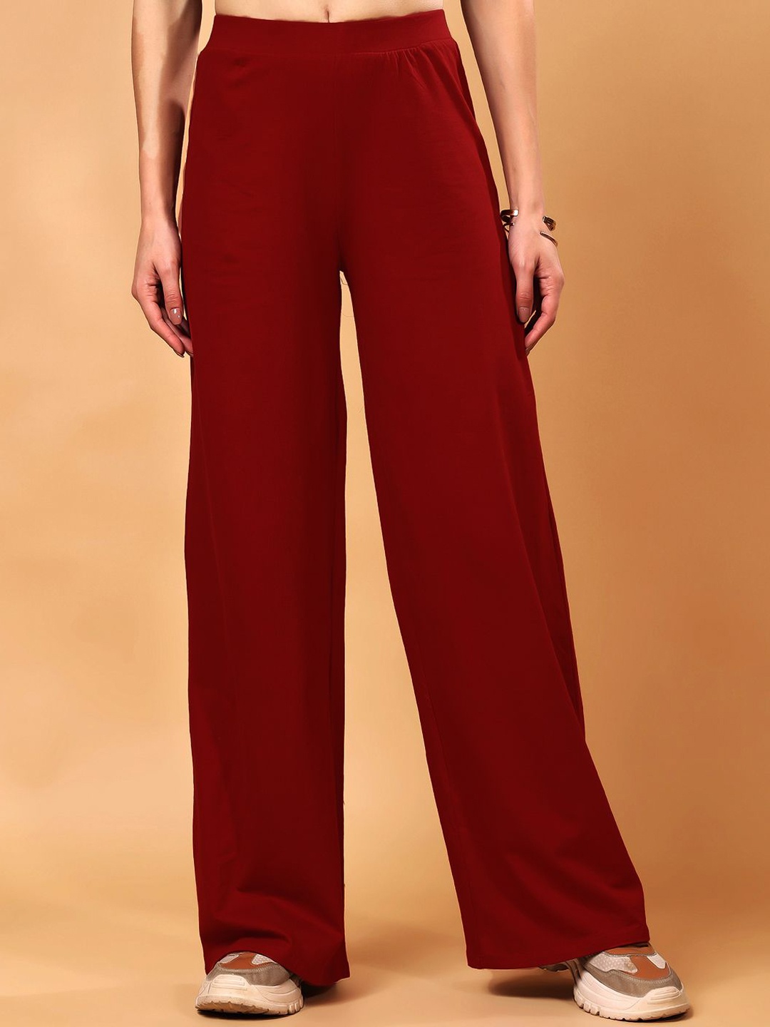 

SCORPIUS Women Flared Slip On Trousers, Maroon