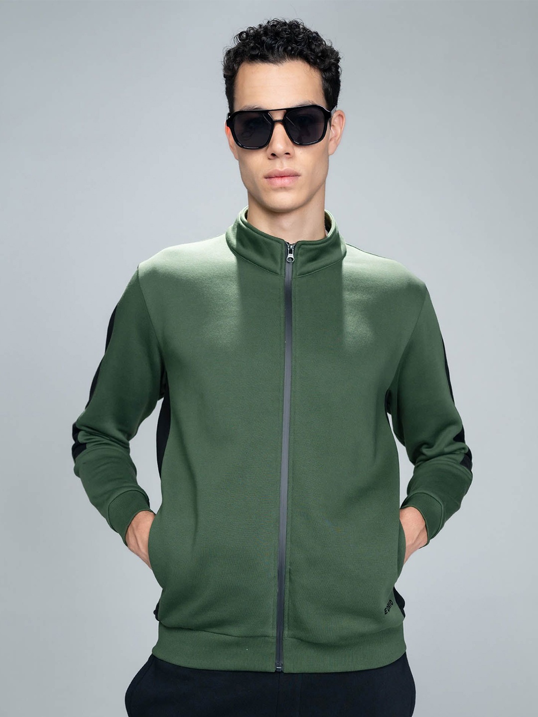

EDRIO Men Mock Collar Sweatshirt, Green