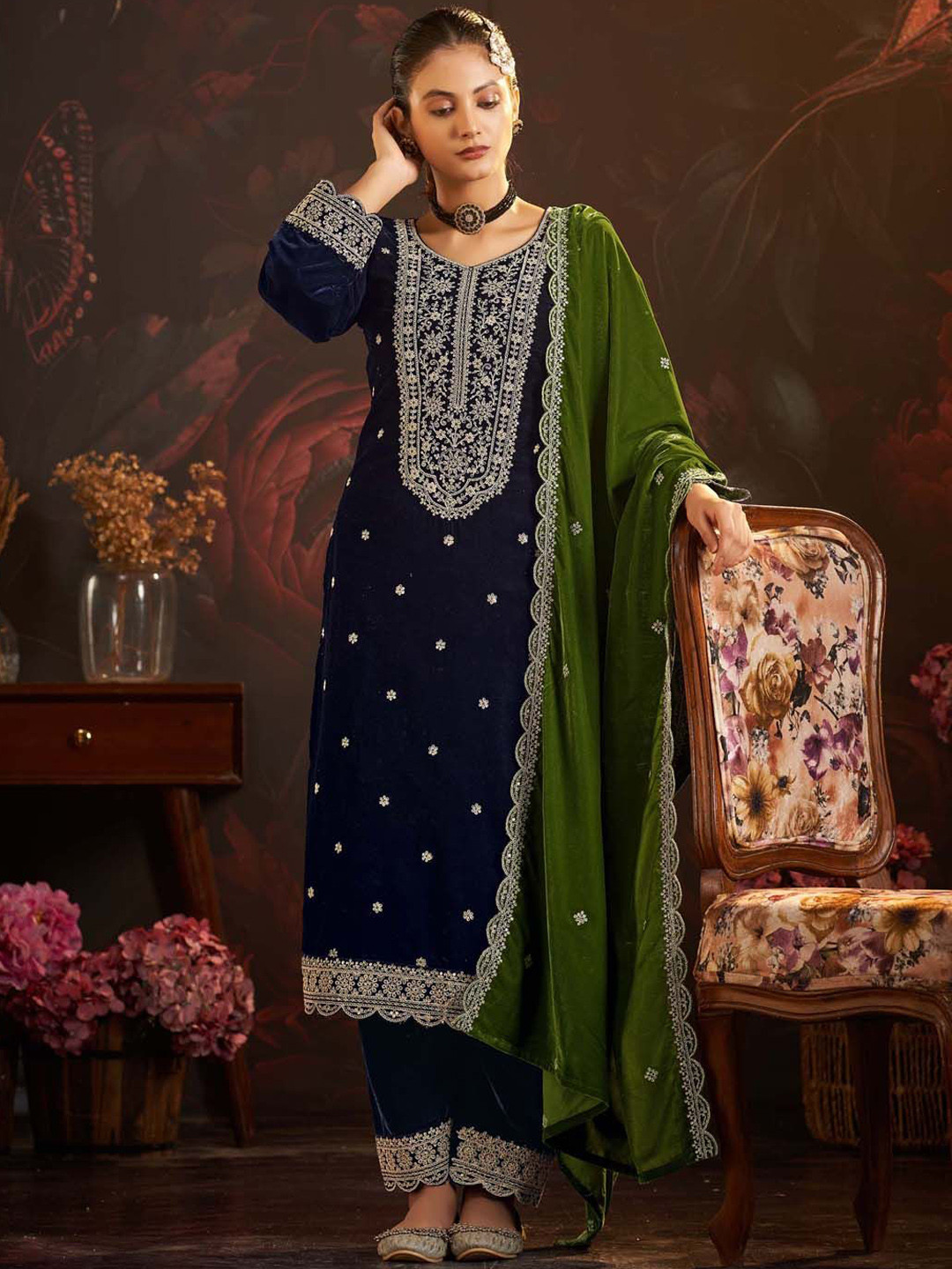 

Clora Creation Women Ethnic Motifs Embroidered Regular Aari Work Velvet Kurta with Trousers & With Dupatta, Navy blue