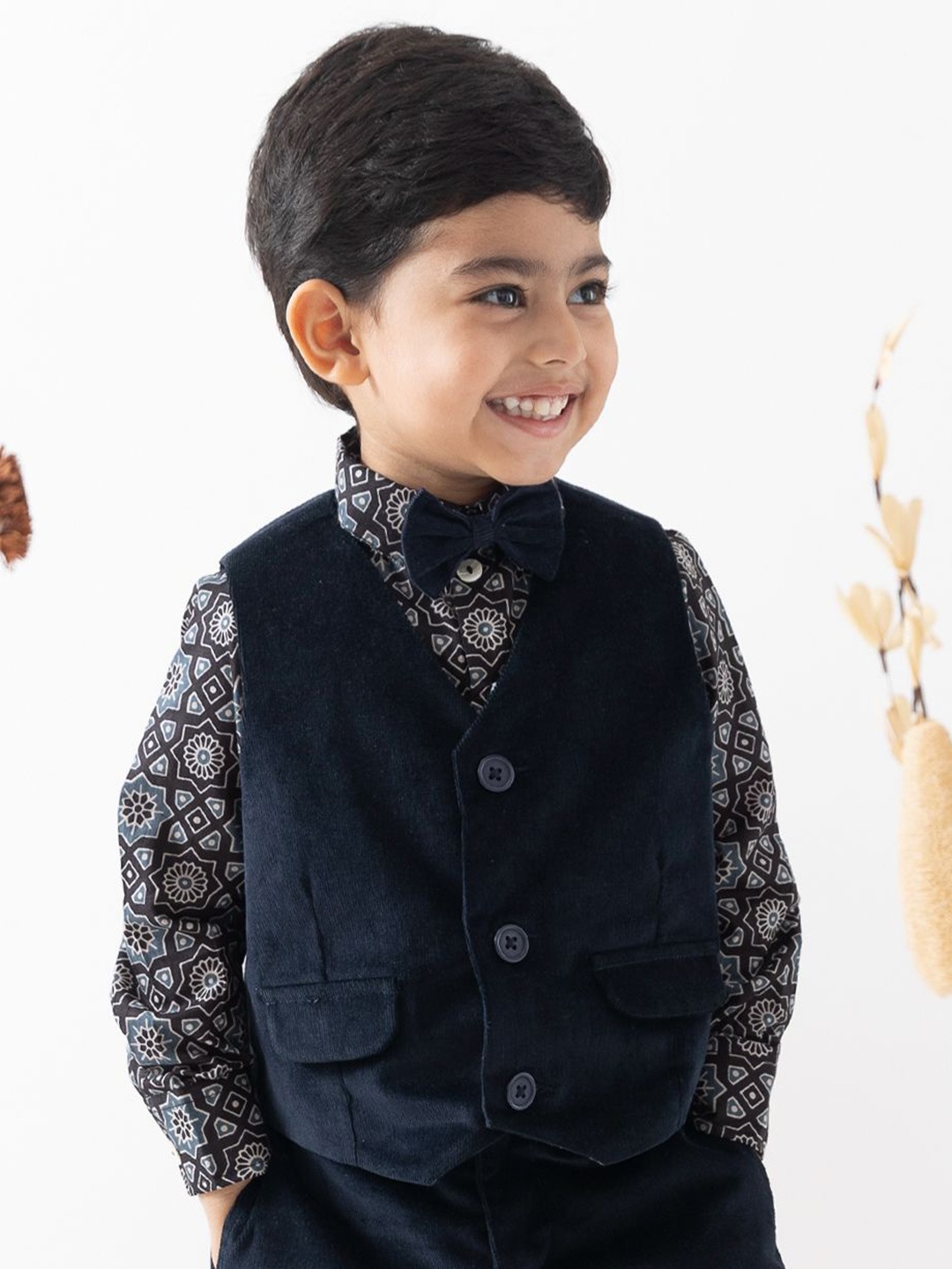 

Tiber Taber Little Gentleman Waistcoat, Navy blue