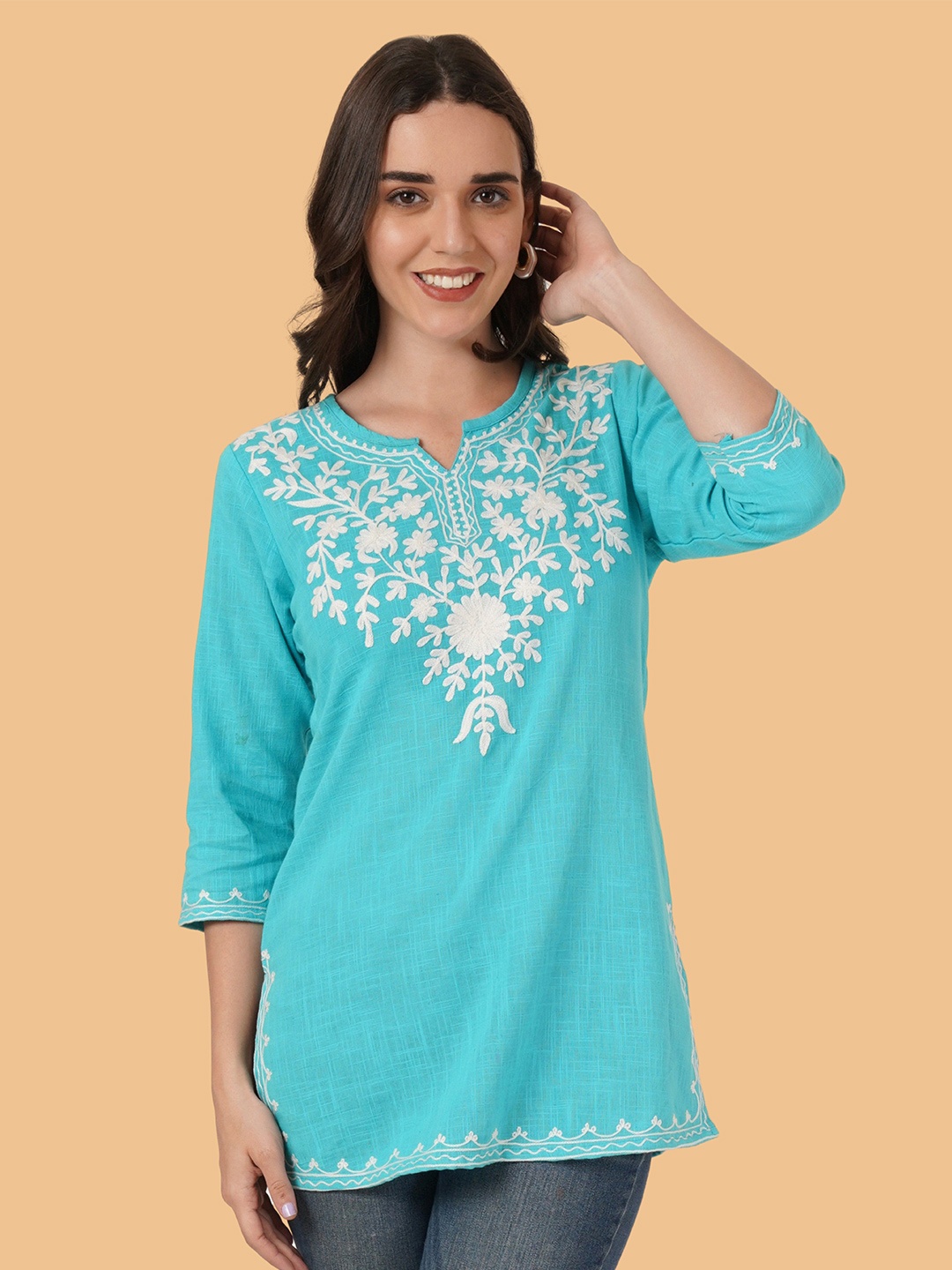 

Brownverse Ethnic Motifs Embroidered Boat Neck Kurti, Blue