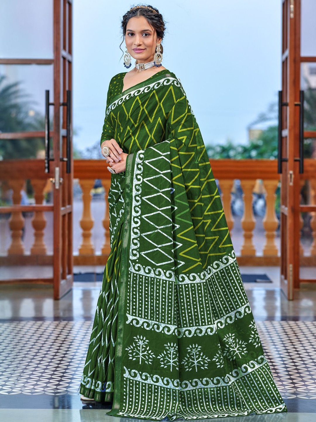 

Anouk Ethnic Motifs Pure Cotton Saree, Green