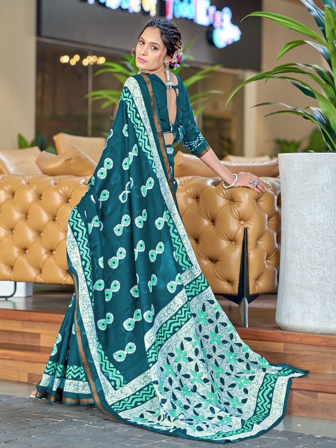 

Anouk Ethnic Motifs Pure Cotton Saree, Teal