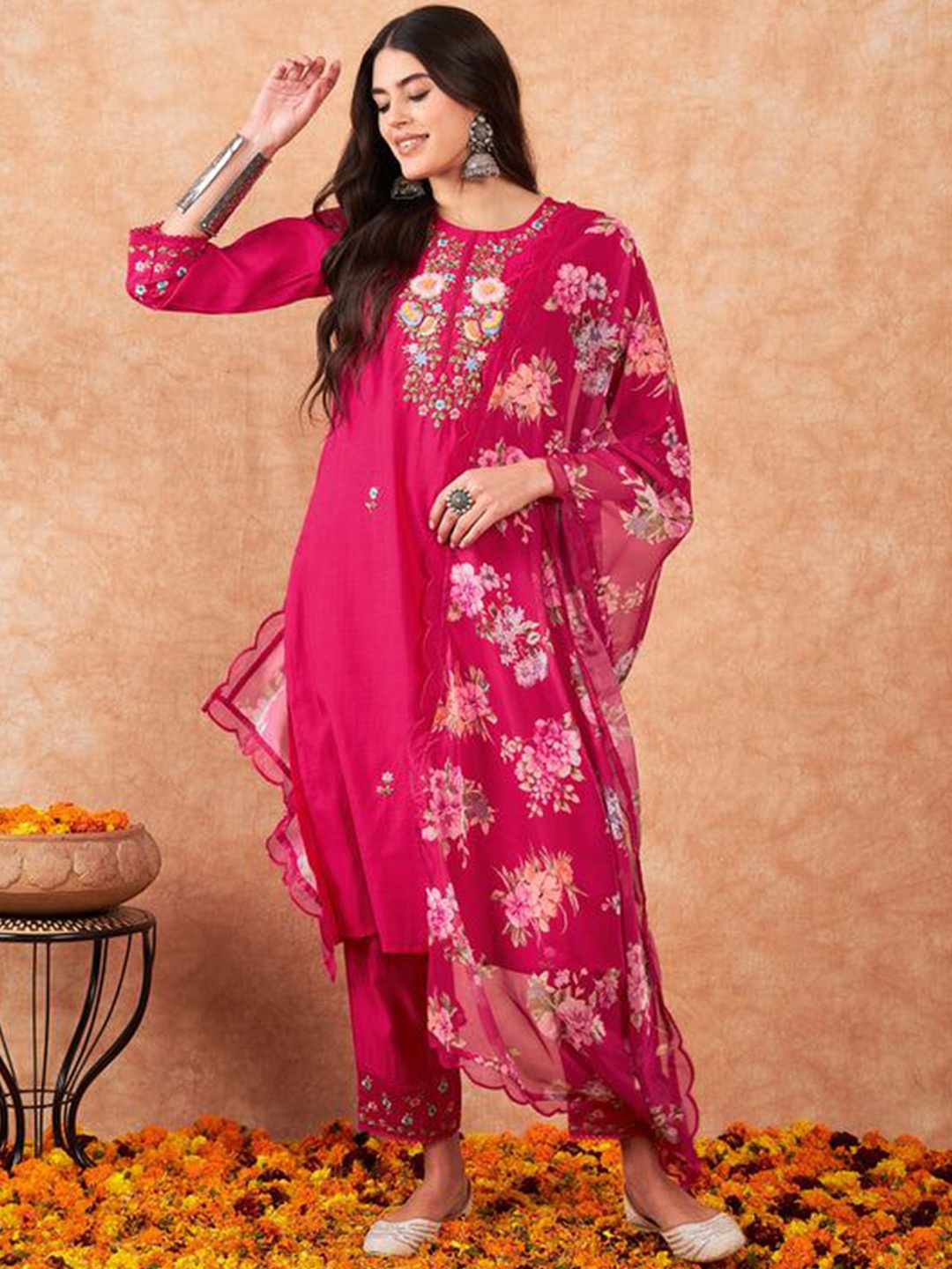 

Anouk Pink Floral Embroidered Thread Work Straight Kurta With Trousers & Dupatta