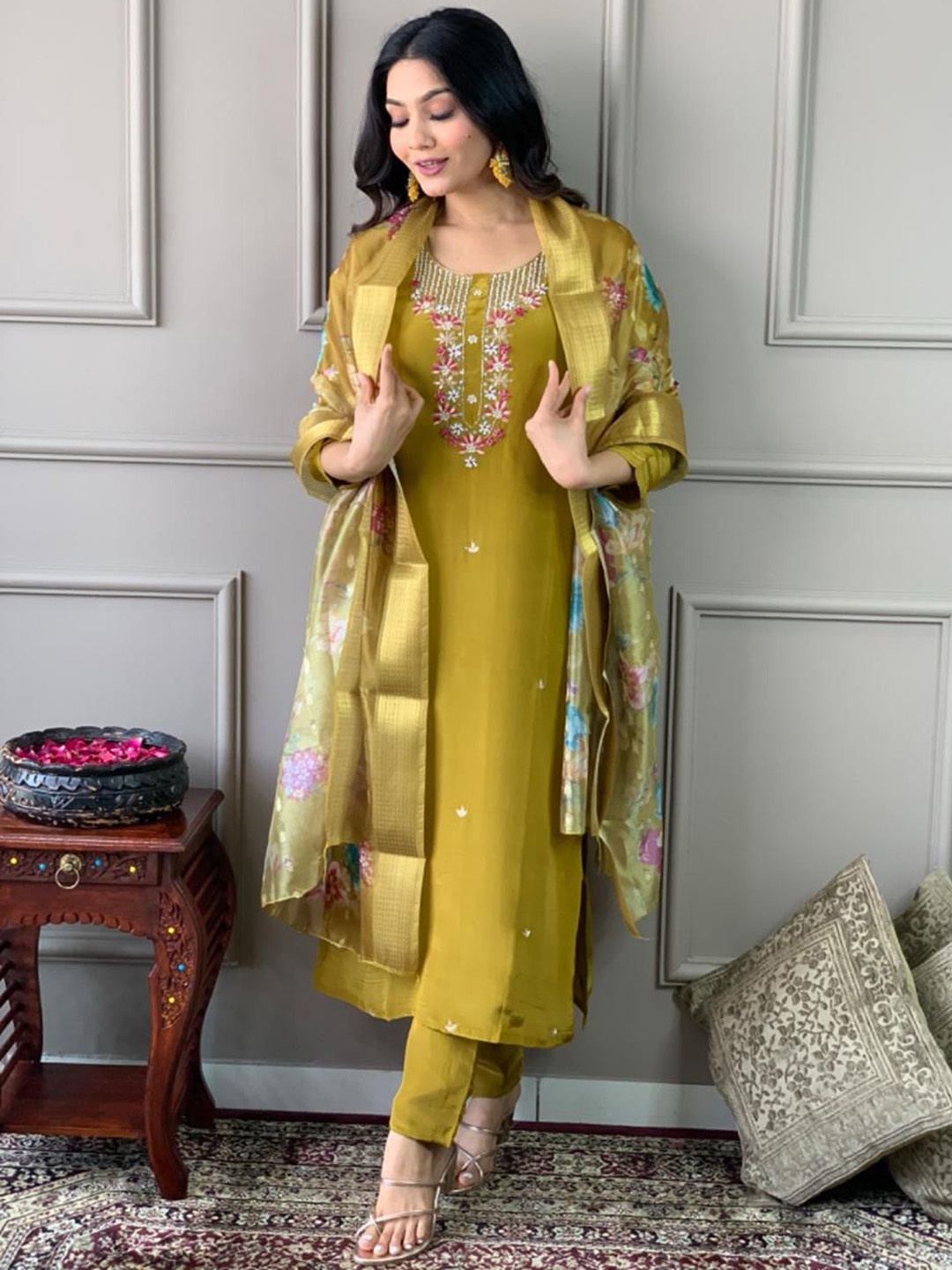 

Anouk Floral Embroidered Zari Work Straight Kurta With Trousers & Dupatta, Mustard