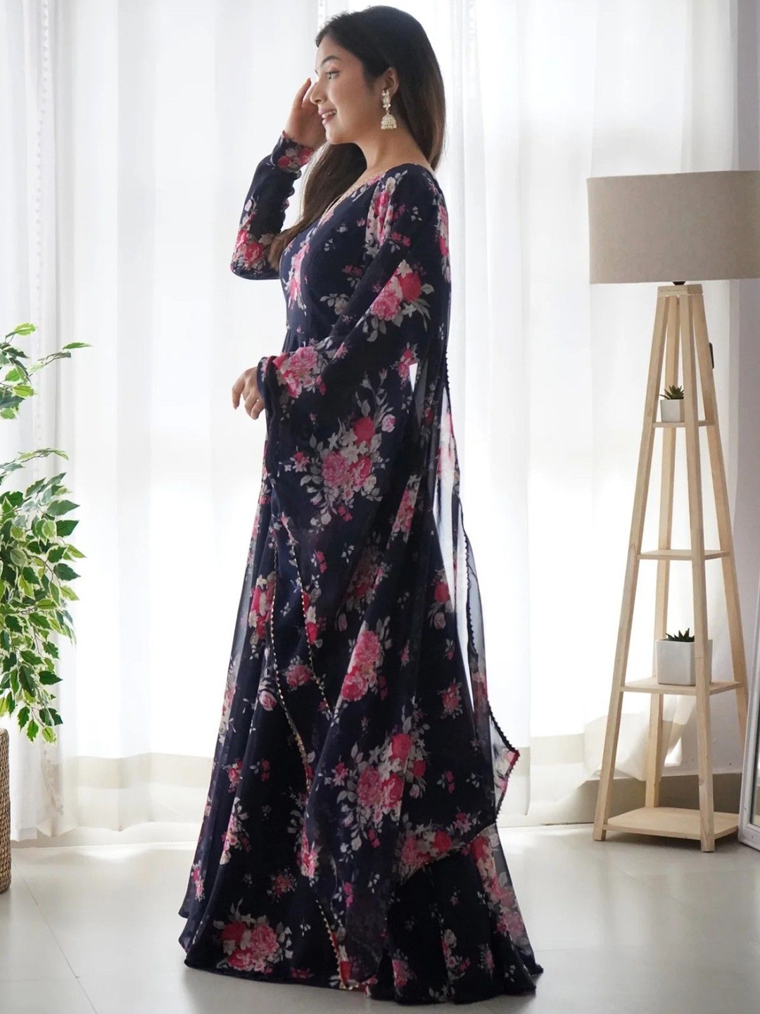 

Femvy Floral Printed Fit & Flare Ethnic Dress With Dupatta, Black