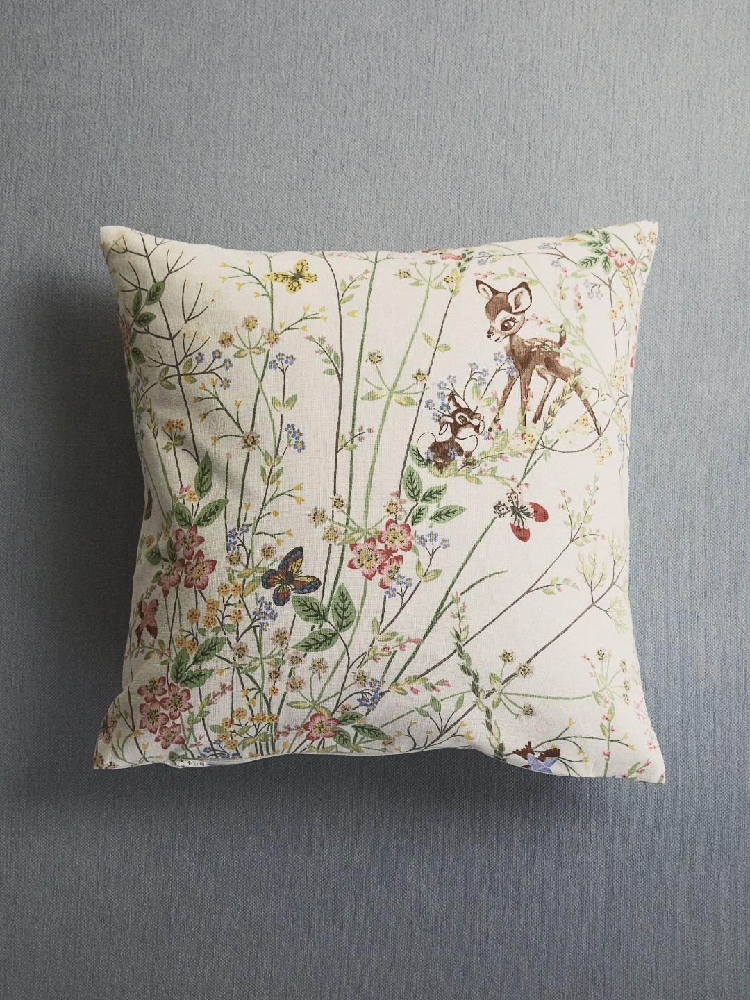 

H&M White Boys Patterned Cotton Cushion Cover