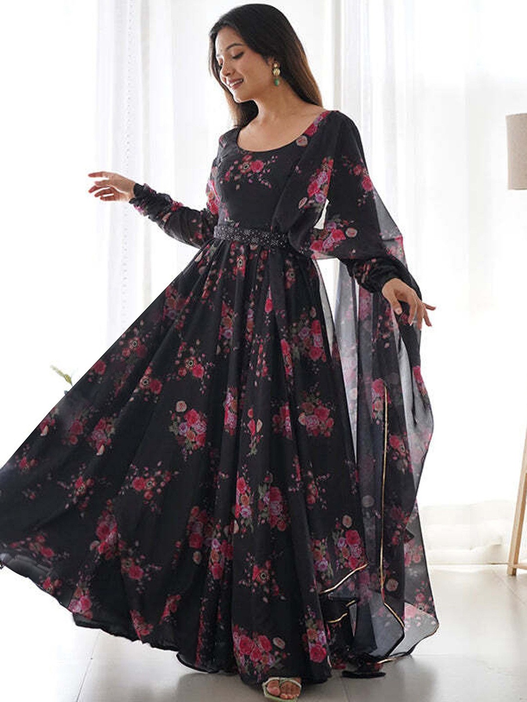 

Raiyani Enterprise Floral Printed Fit & Flare Maxi Ethnic Dresses, Black