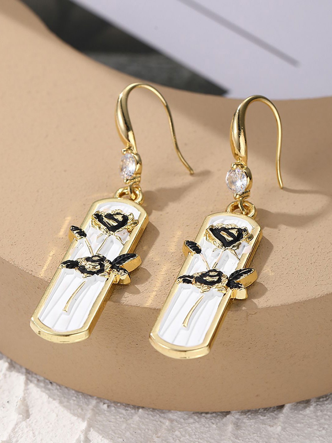 

StyleCast x Revolte Gold-Plated Floral Chunky Drop Earrings, White