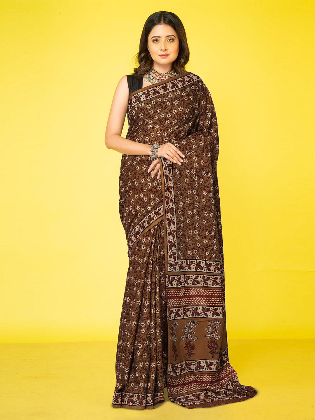 

Unnati Silks Floral Printed Pure Cotton Handloom Block Print Saree, Brown