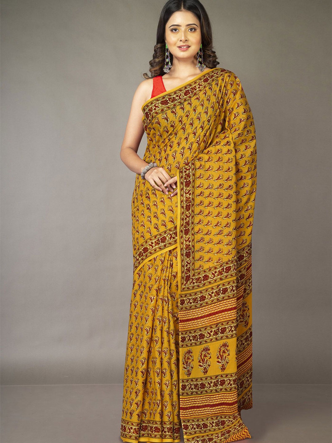 

Unnati Silks Pure Cotton Handloom Block Print Saree, Yellow