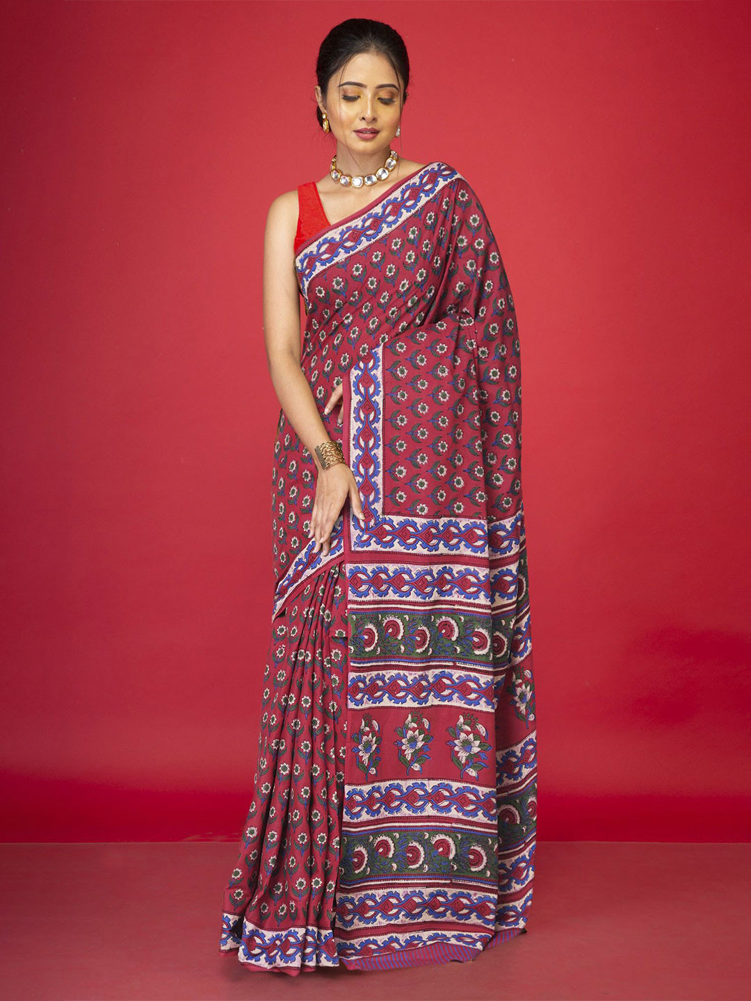 

Unnati Silks Floral Printed Pure Cotton Handloom Block Print Saree, Red