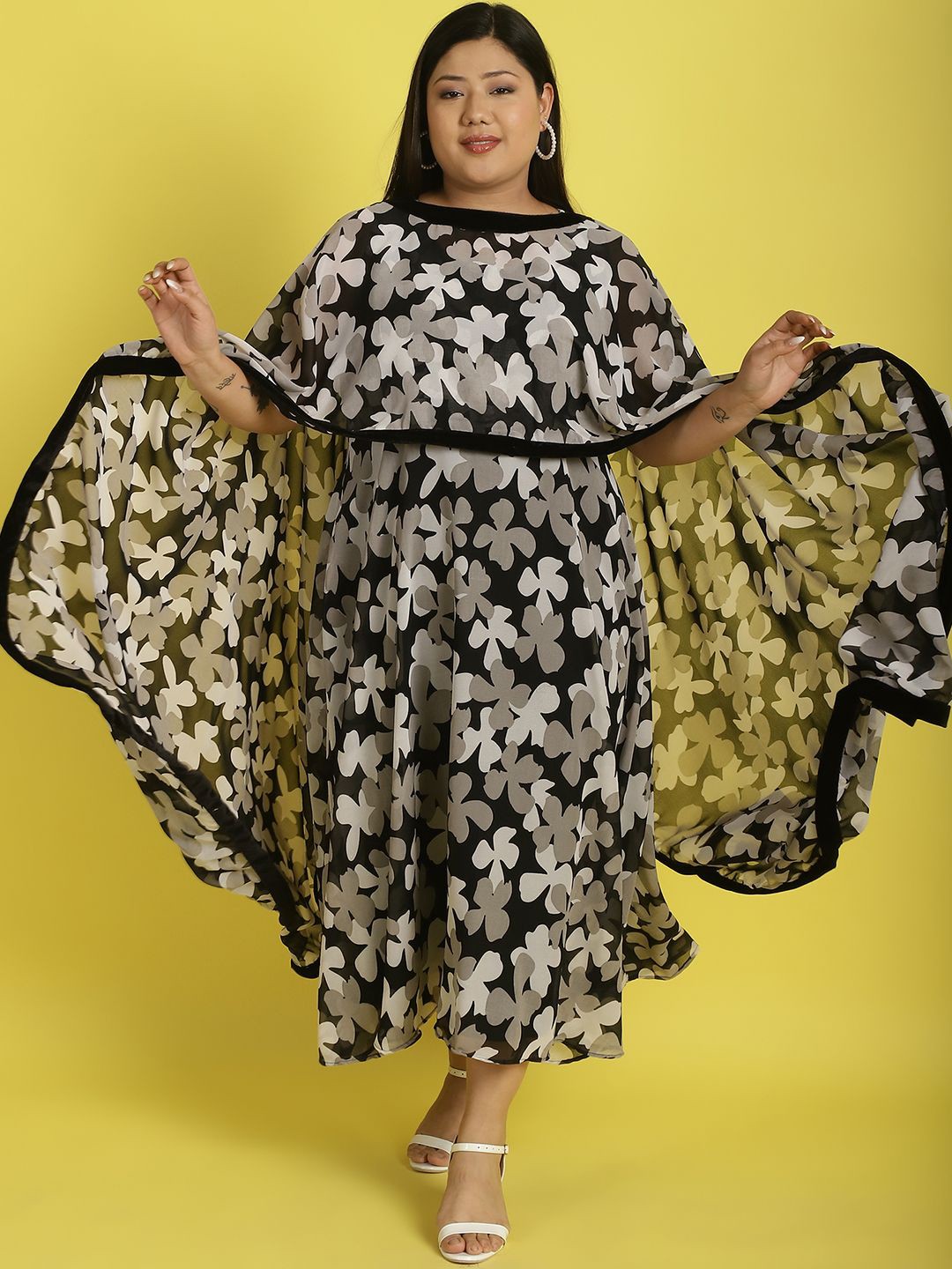 

theRebelinme Women Floral Printed Plus Size Layered A-Line Maxi Dress, Black