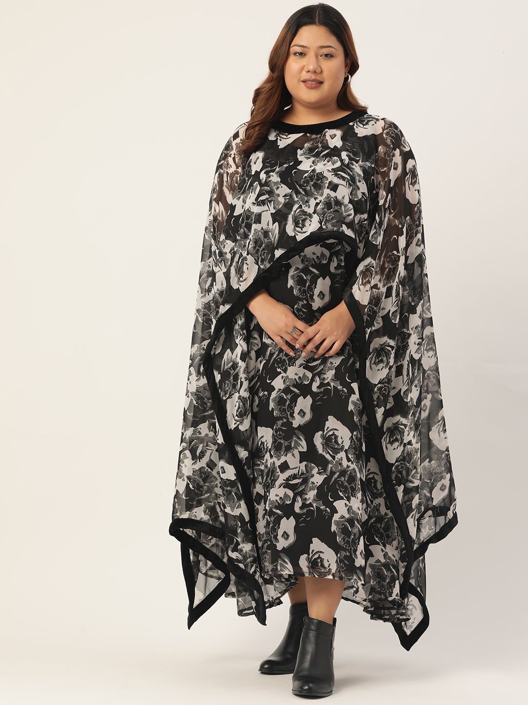 

theRebelinme Women Plus Size Floral Printed Georgette A-Line Maxi Dress, Black