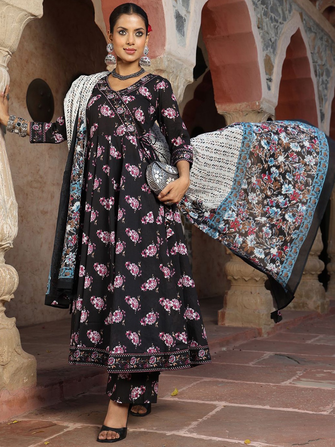 

KIMAYRA Floral Printed Sequinned Pure Cotton Anarkali Kurta With Palazzos & Dupatta, Black