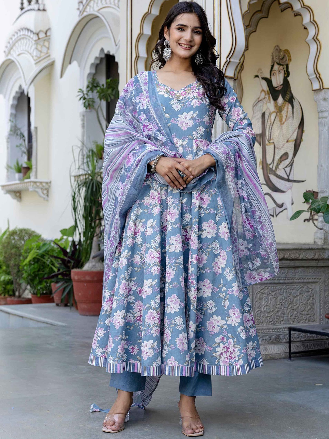 

KIMAYRA Floral Printed Thread Work Pure Cotton Anarkali Kurta With Trousers & Dupatta, Blue
