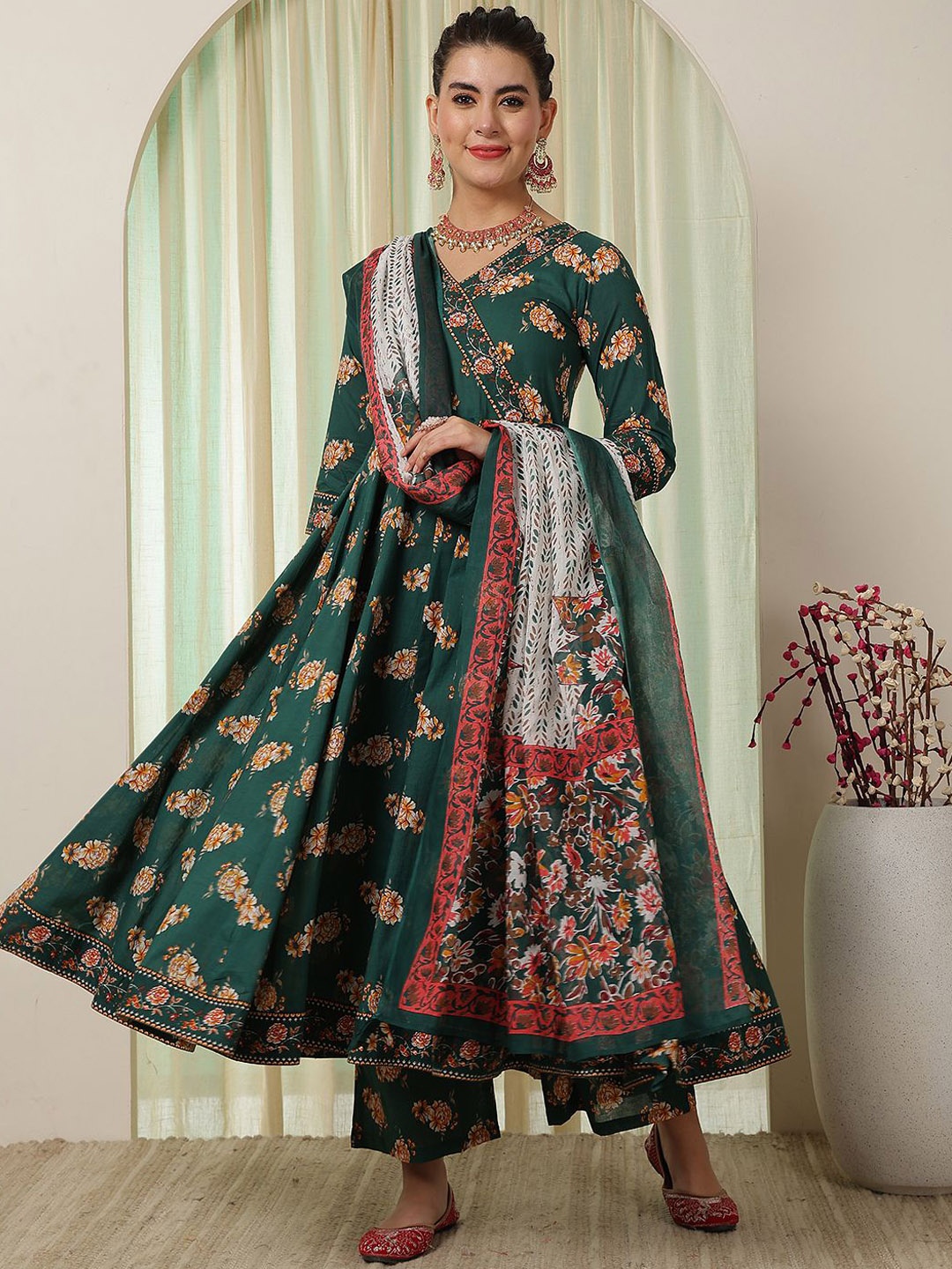 

KIMAYRA Floral Printed Sequinned Pure Cotton Anarkali Kurta With Palazzos & Dupatta, Green