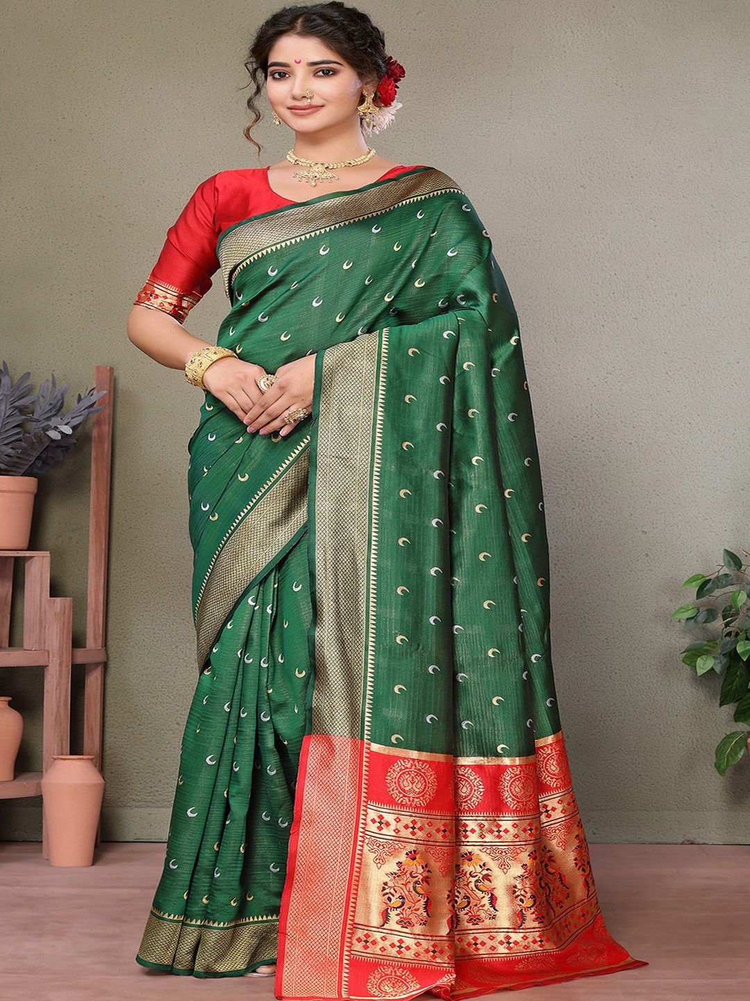 

KALINI Woven Design Zari Saree, Green