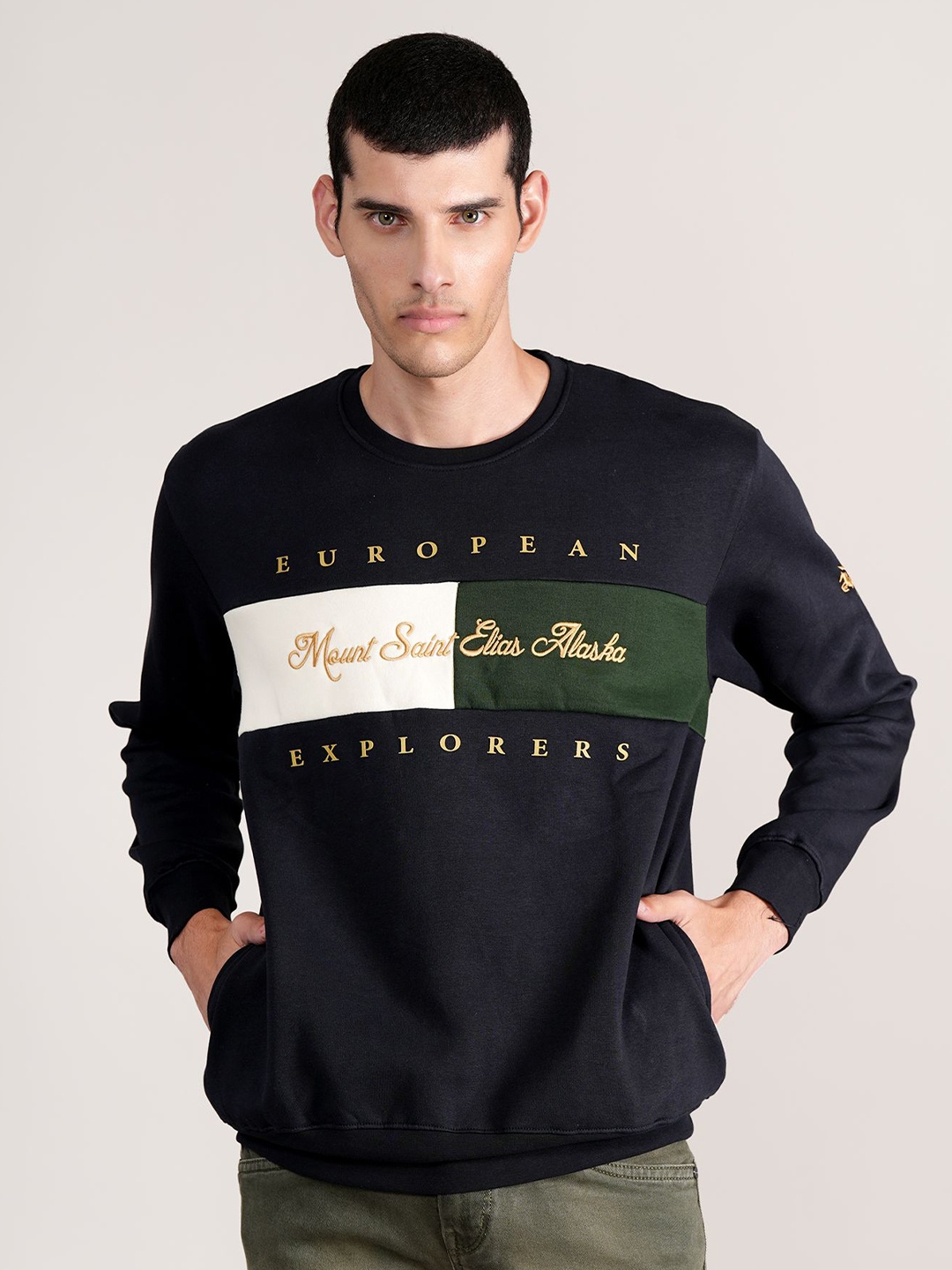 

Cantabil Men Printed Pullover Sweatshirt, Navy blue